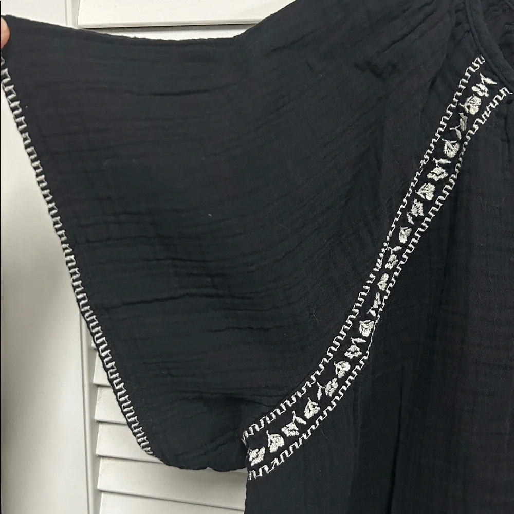 Boho Embroidered Gauzy Peasant Top - Black - Picture 3 of 5